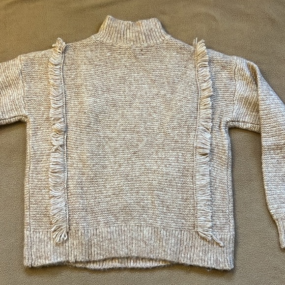 LOFT NWT Heather Tan Cream Beige Cable Fringe Mock Neck Sweater. - Picture 6 of 6